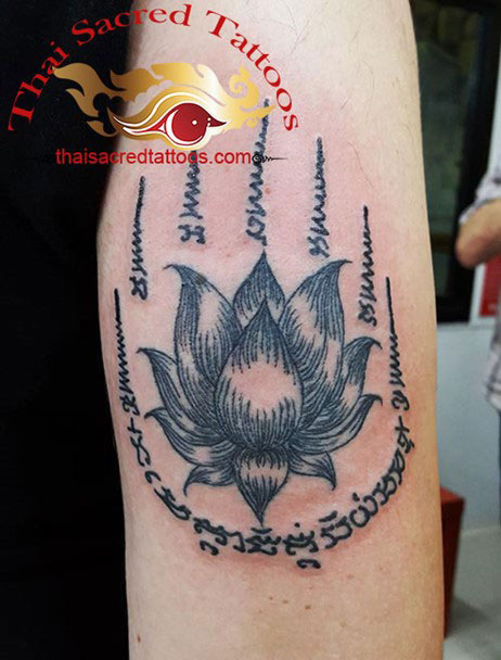 Dok Bua Thong Golden Lotus Flower Sak Yant Thai Tattoo