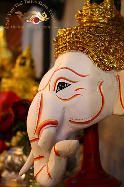 Ruesi Elephant Mask