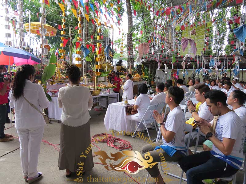 Grand Master Ajarn Noo kanpai Wai Khroo