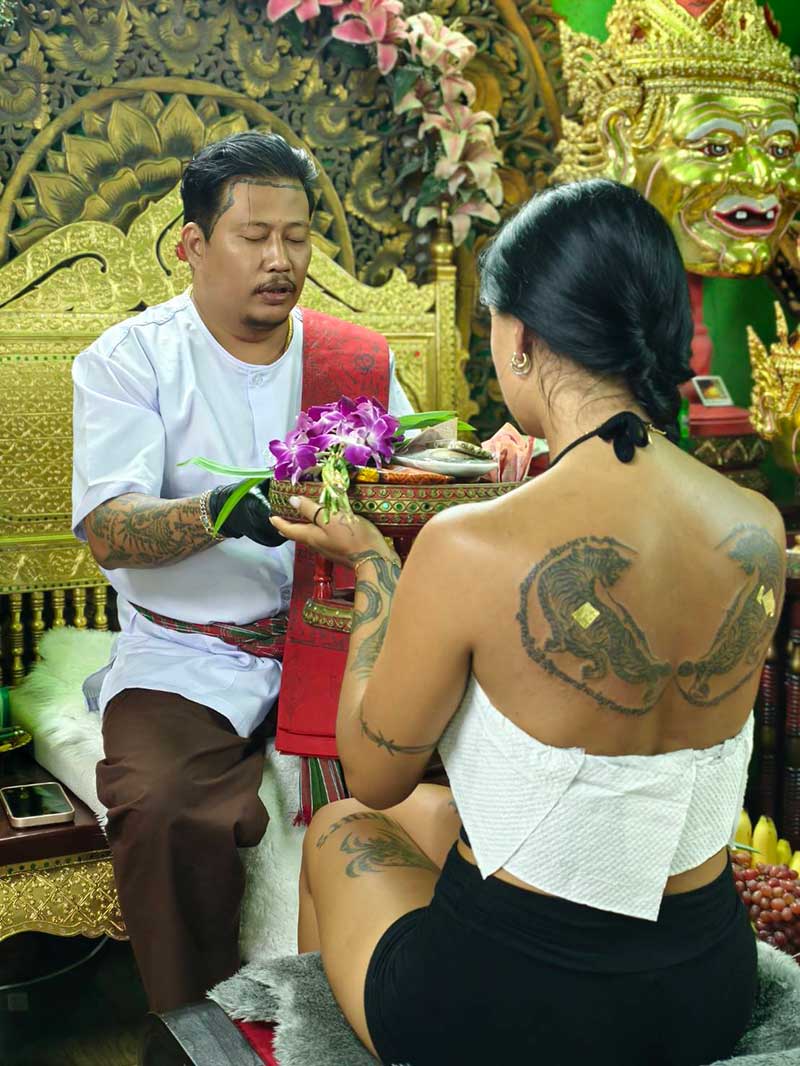 Sak Yant Thai Tattoo Master Ajarn Nak