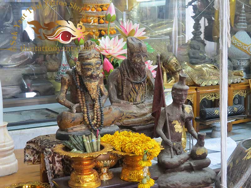 Thai Sak Yant Ruesi Statues