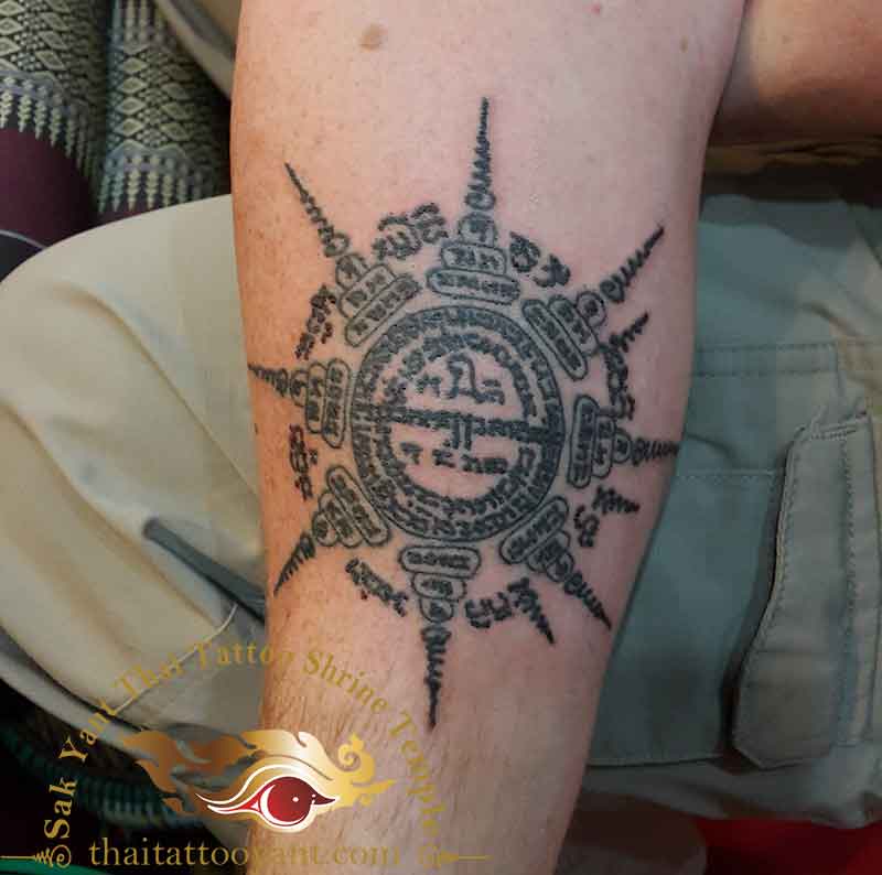 Pead Tidt 8 Directions Sak Yant Thai Tattoo