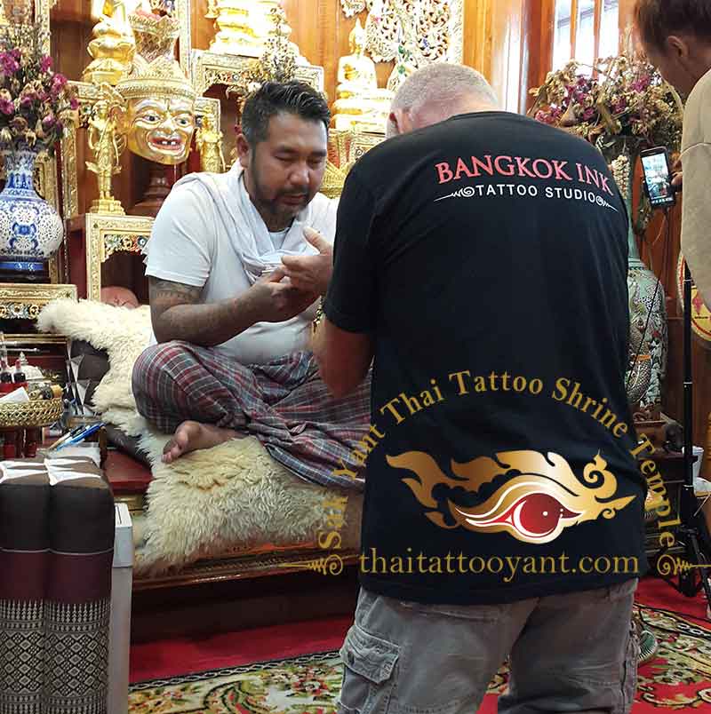 Sak Yant Thai Tattoo Blessing Offering
