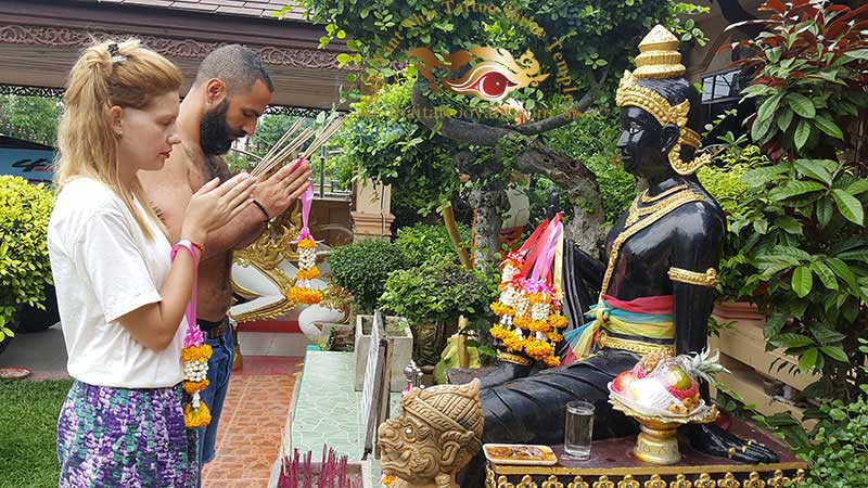 Sak Yant Thai Tattoo Shrine