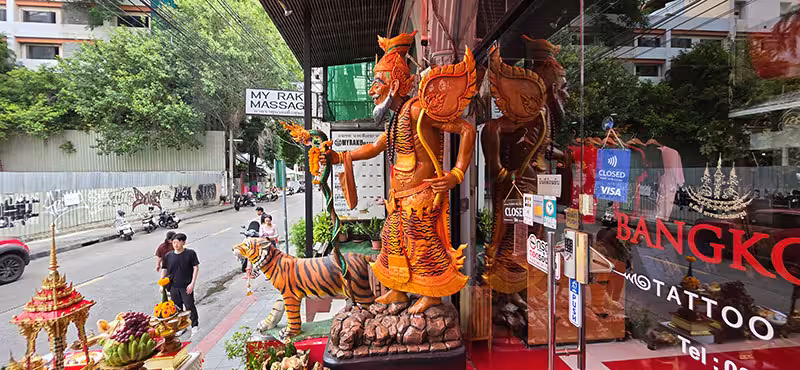 Ruesi Master of Thai Tattoo Bangkok