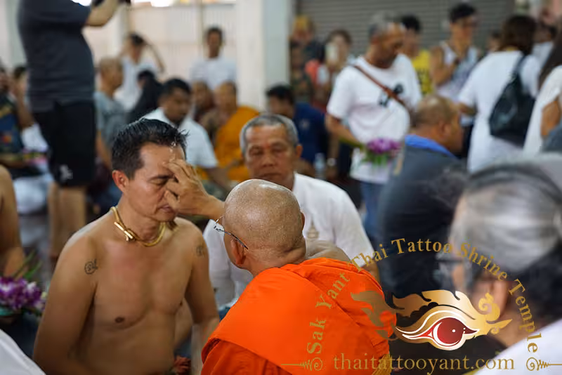 Wai Kru Golden Needles